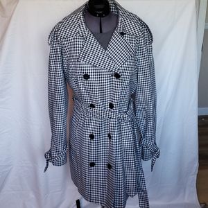 NWOT Trench Coat - BCBGeneration